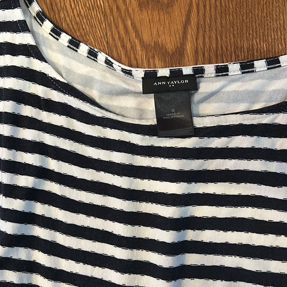 Ann Taylor Casual Navy Striped Dress | Size Small - Picture 4 of 5